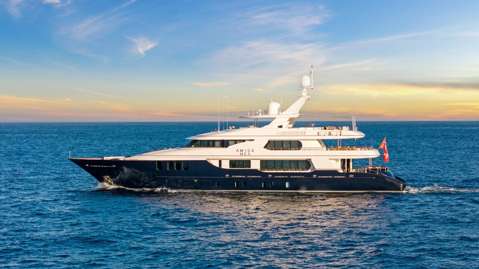 2004  AMICA MEA