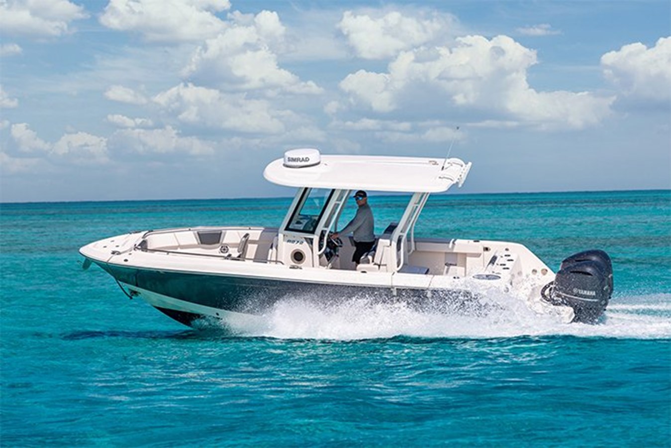 https://s3.amazonaws.com/boss.yatco.com/ForCharter/Vessel/Photo/3384/large_31503.jpg