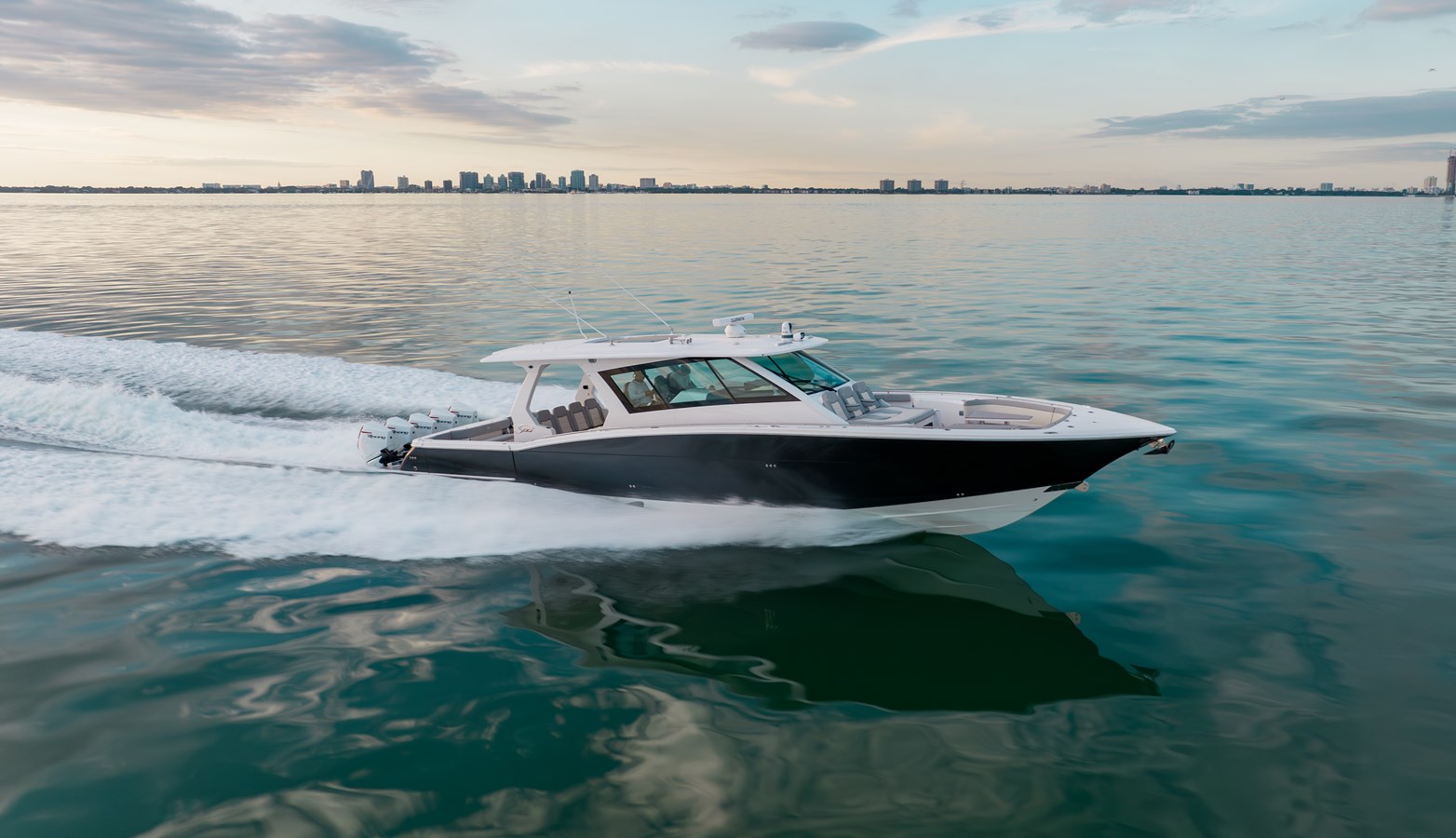 2021 SCOUT BOATS 53'