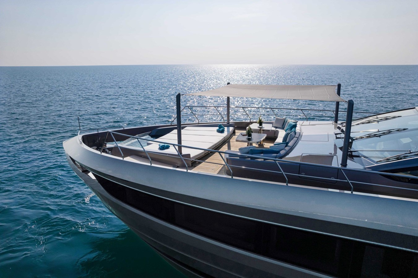 https://s3.amazonaws.com/boss.yatco.com/ForCharter/Vessel/Photo/5188/large_89574.jpg