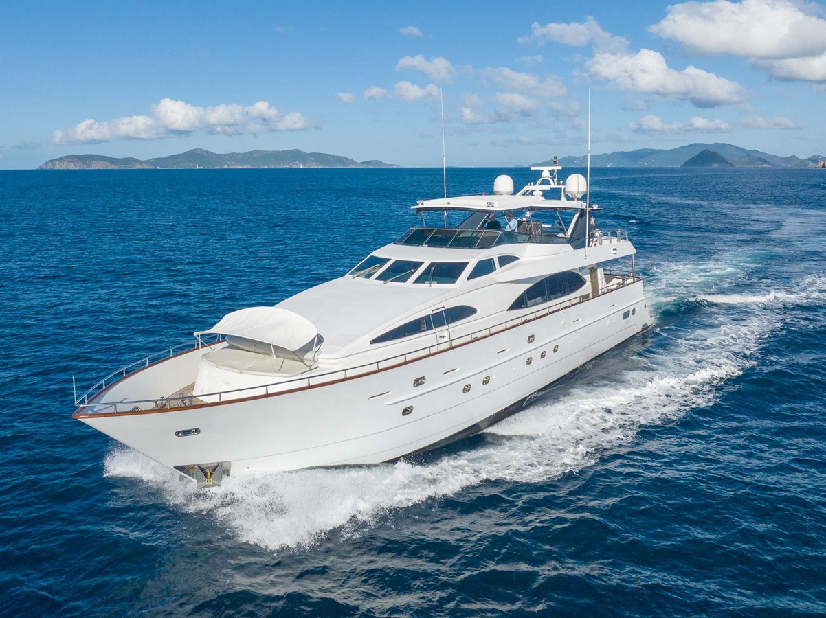 1996 AZIMUT YACHTS 100'
