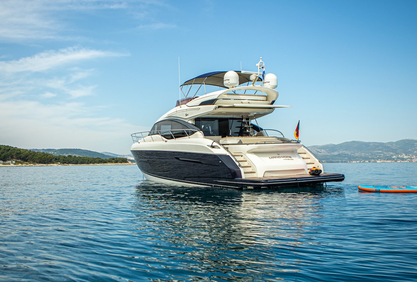 2018 PRINCESS YACHTS 66' 1