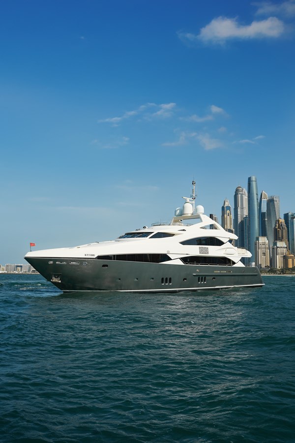 2010 SUNSEEKER 131' 3