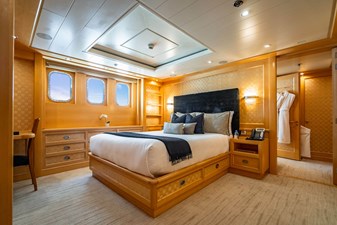 AMELS 2004 NITA K II Vessel #241878 - Photo 20