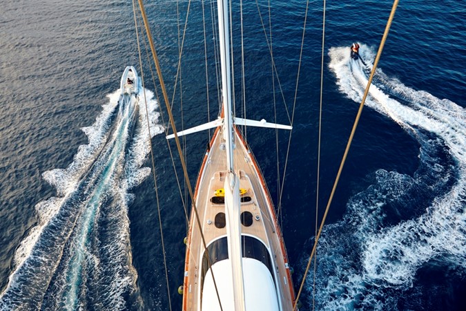 2011 ESEN YACHT