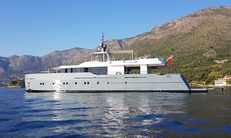 2012 TANSU YACHTS
