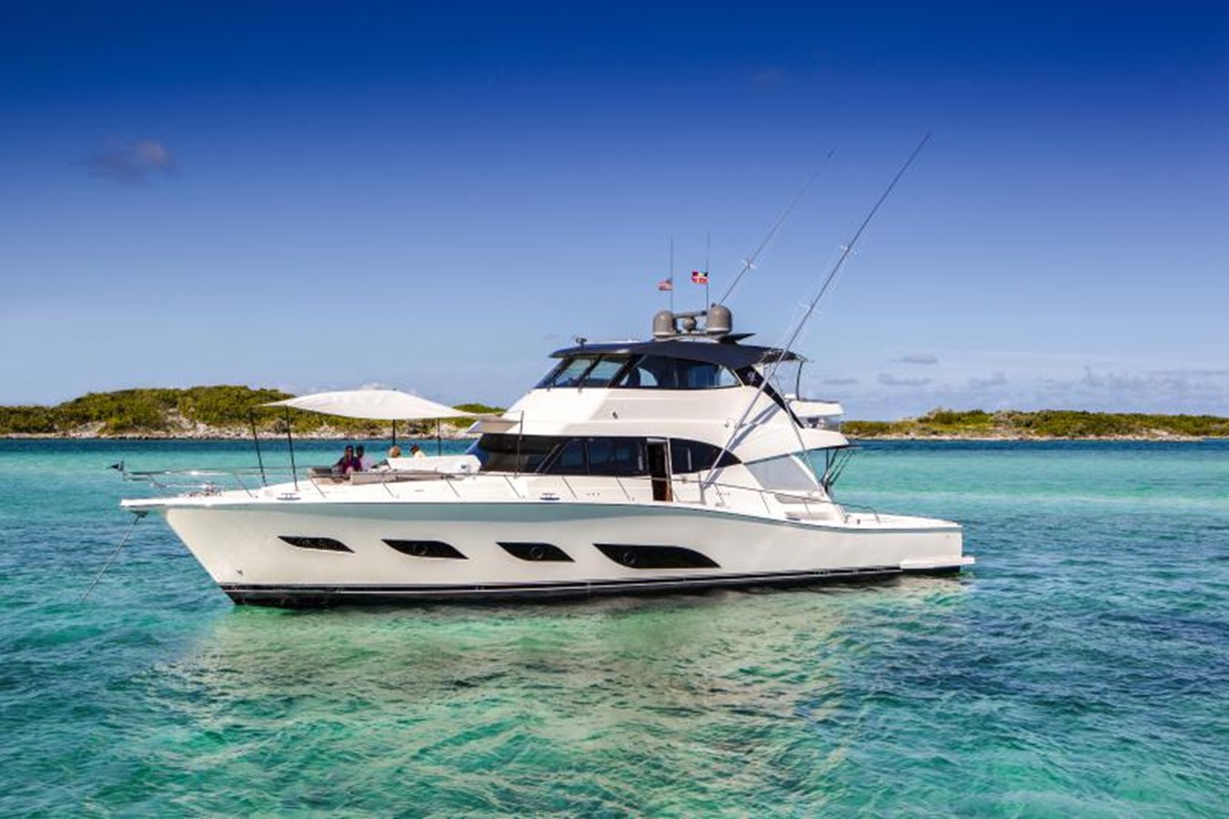 72 SPORTS MOTOR YACHT RIVIERA AUSTRALIA - Image 1