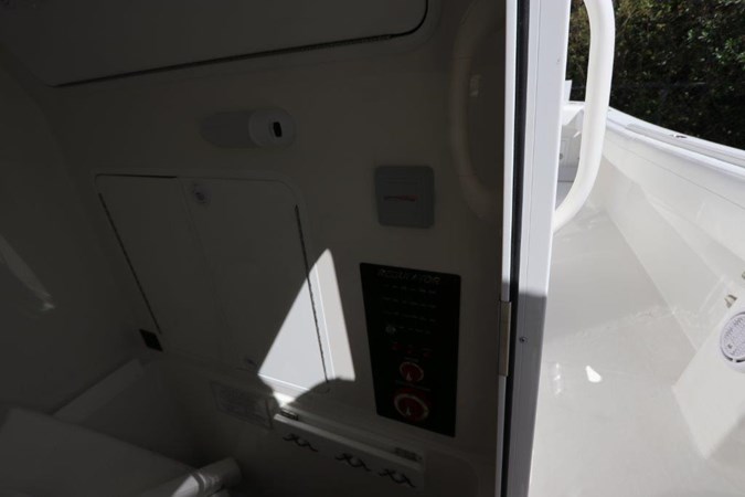 Photo of REGULATOR - 31'