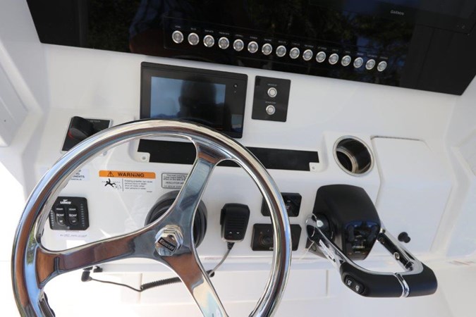 Photo of REGULATOR - 31'
