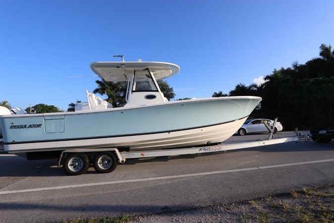Photo of REGULATOR - 31'