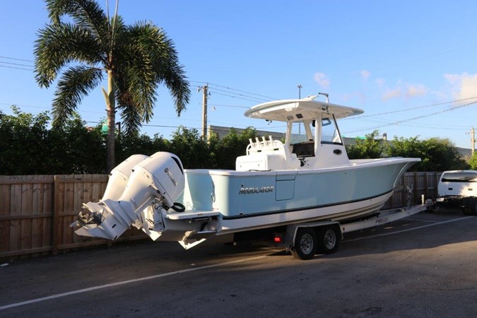 Photo of REGULATOR - 31'