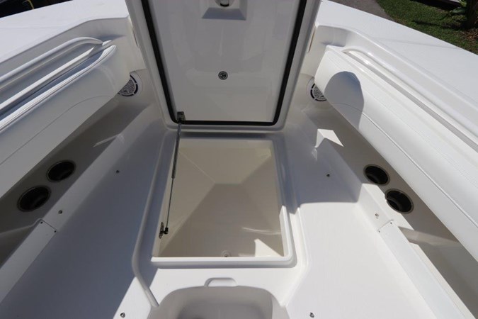 Photo of REGULATOR - 31'