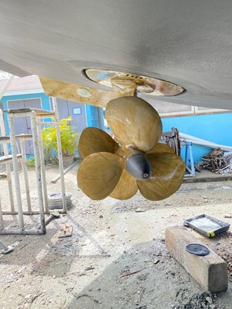 Photo of REGAL - 53'