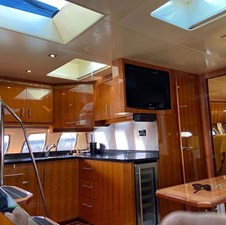 2009 REGAL 5260 - photo 28