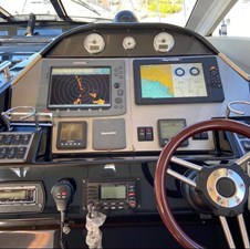 2009 REGAL 5260 - photo 12