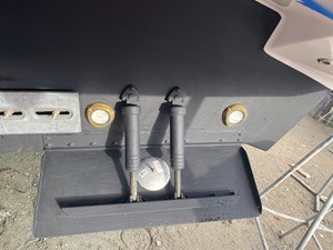 2009 REGAL 5260 - photo 49