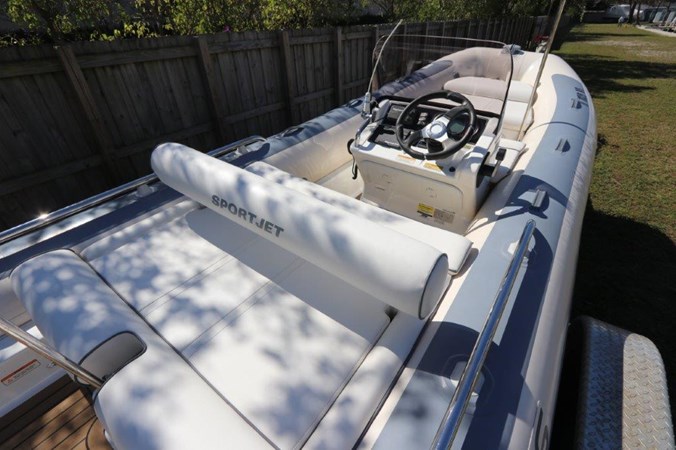 Photo of WILLIAMS PERFORMANCE TENDERS - 17'
