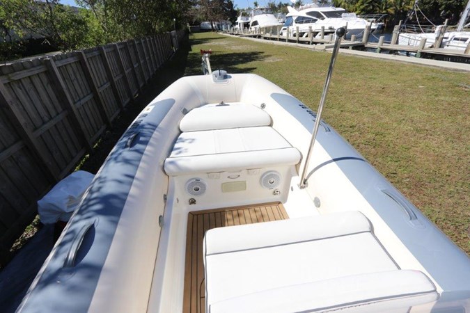 Photo of WILLIAMS PERFORMANCE TENDERS - 17'