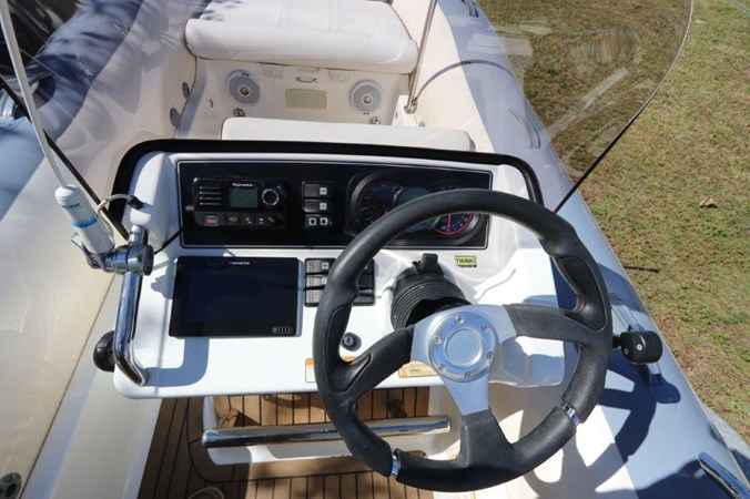 Photo of WILLIAMS PERFORMANCE TENDERS - 17'