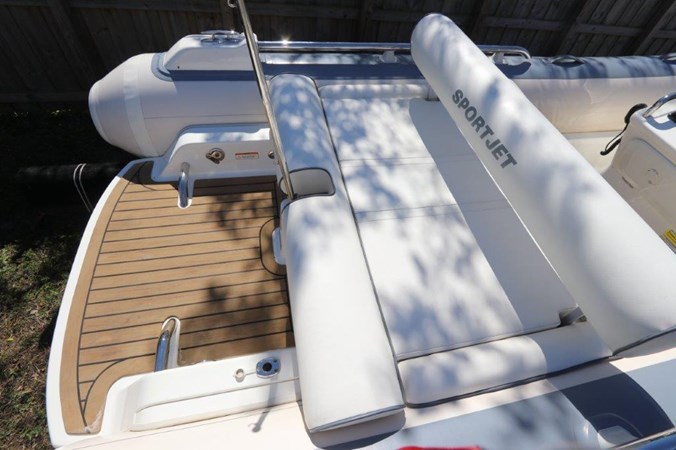 Photo of WILLIAMS PERFORMANCE TENDERS - 17'