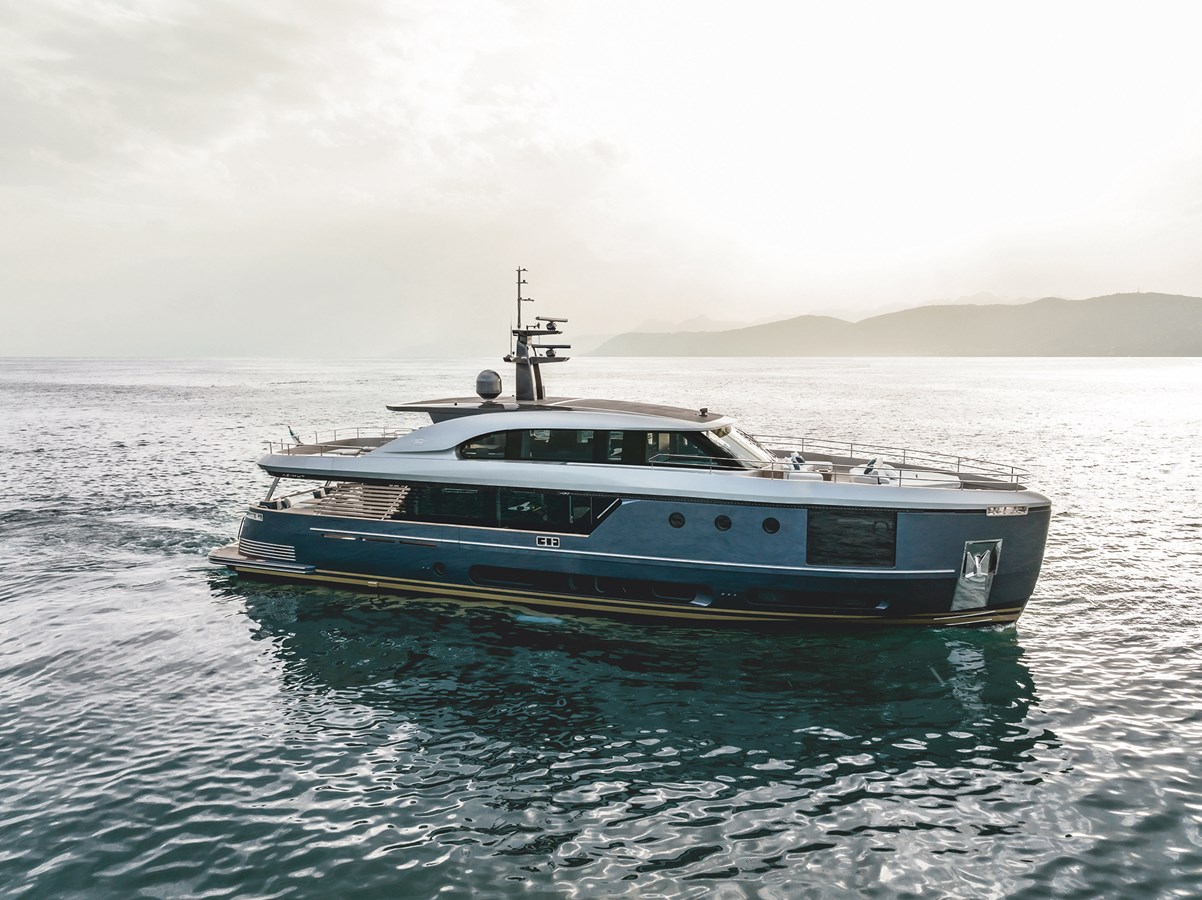 Magellano 30 AZIMUT YACHTS — AZIMUT YACHTS