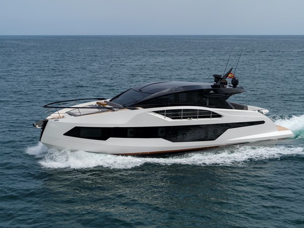 Photo of ASTONDOA - 67'