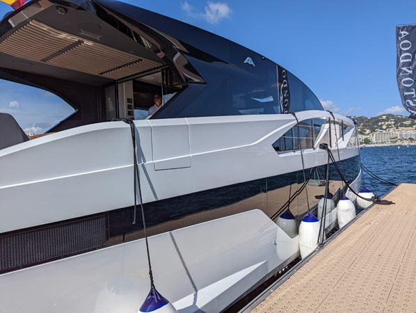 Photo of ASTONDOA - 67'