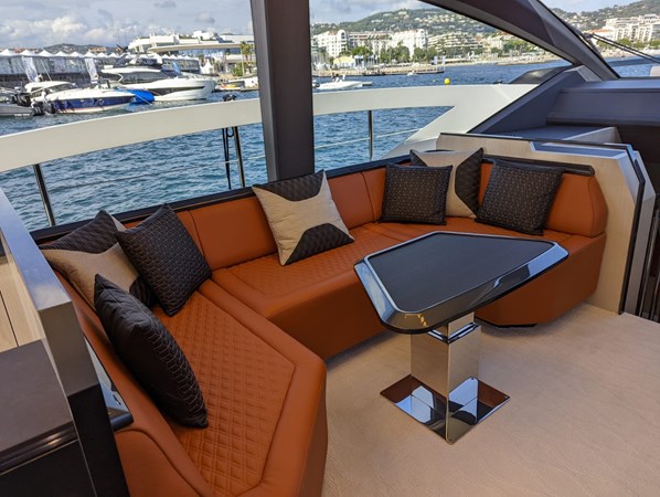Photo of ASTONDOA - 67'