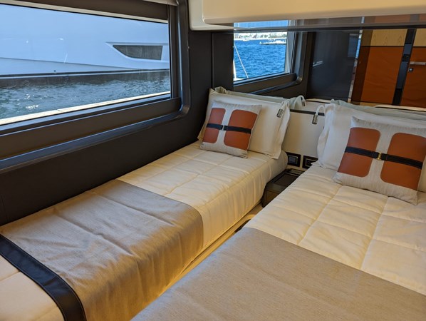 Photo of ASTONDOA - 67'