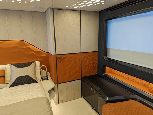 Photo of ASTONDOA - 67'