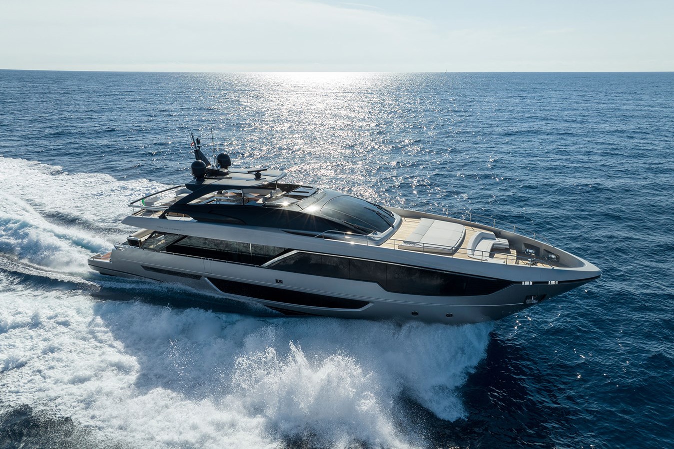 102' CORSARO SUPER — RIVA YACHT