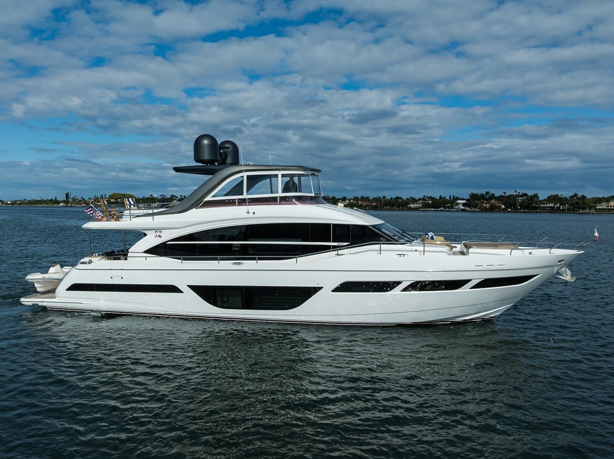 Janie II luxury motor yacht