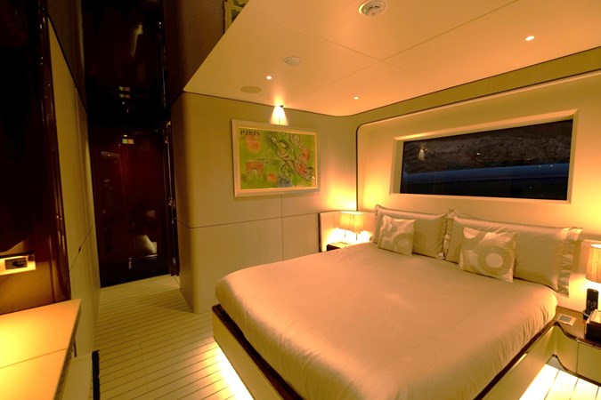 Photo of AZIMUT YACHTS LOVE T 114' 10