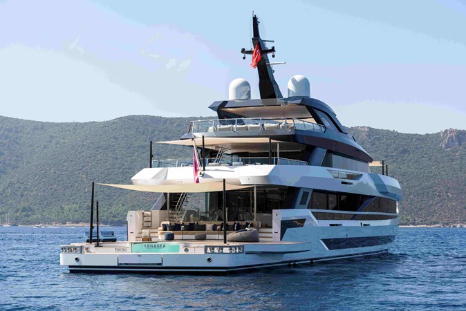 Photo of ADA YACHT WORKS LEGASEA 163' 9