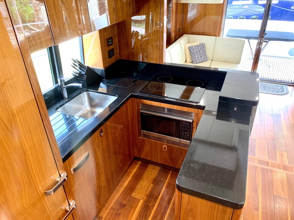 Photo of SUNSEEKER - 65'