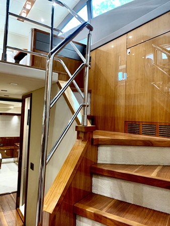 Photo of SUNSEEKER - 65'