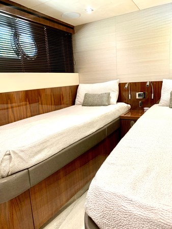 Photo of SUNSEEKER - 65'