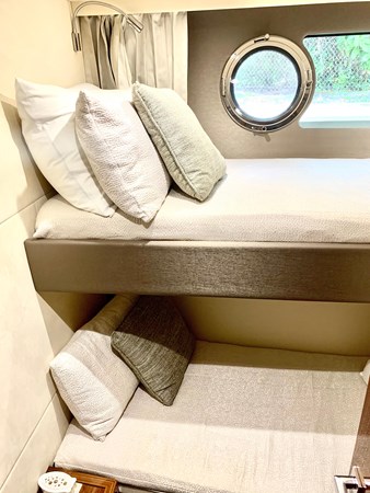 Photo of SUNSEEKER - 65'