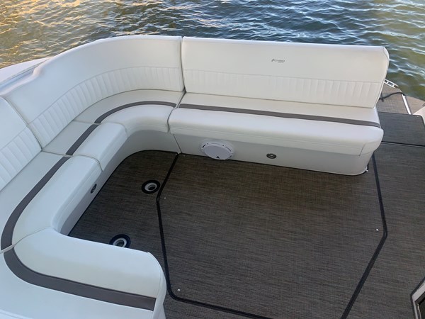 Photo of CRUISERS YACHTS - 42'