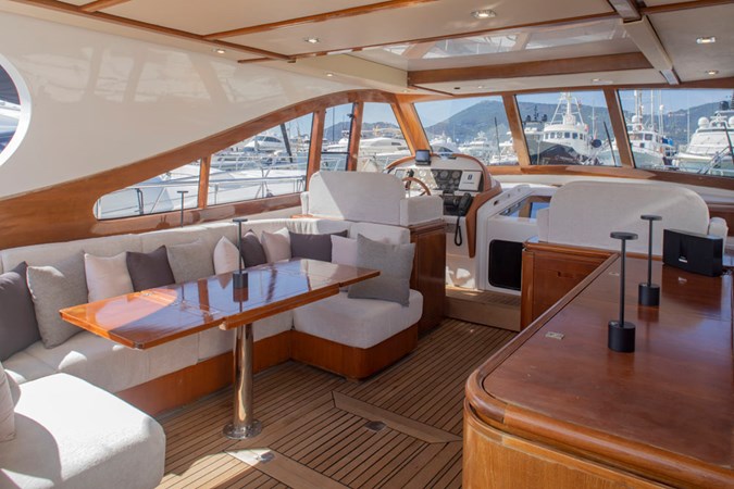 Photo of NAVALIA -- 61' 11