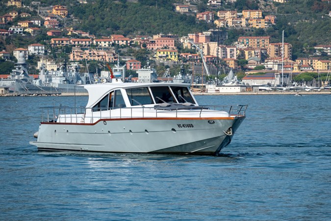 Photo of NAVALIA -- 61' 11