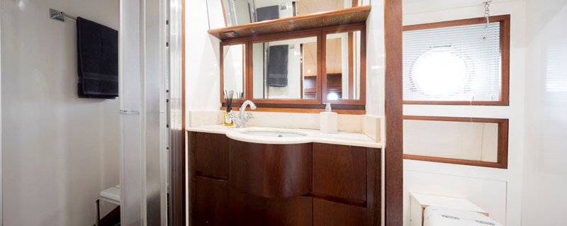 Photo of NAVALIA -- 61' 11