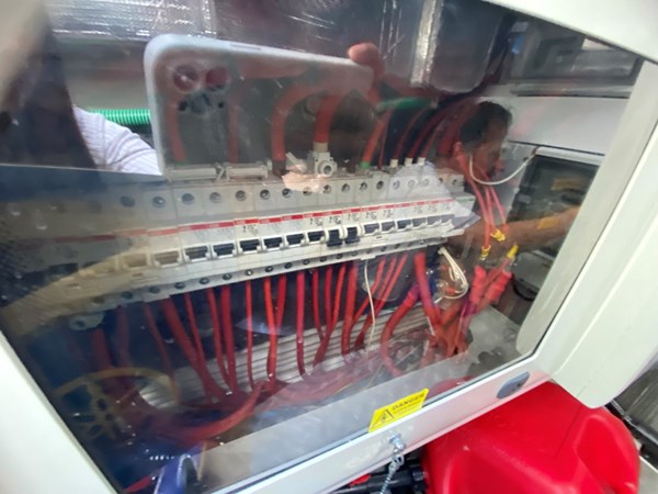 Photo of SUNSEEKER - 48'