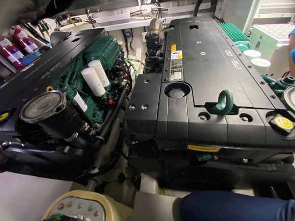 Photo of SUNSEEKER - 48'