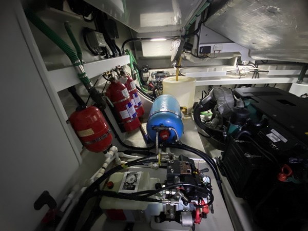 Photo of SUNSEEKER - 48'