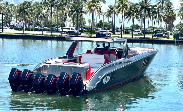 Photo of CIGARETTE 59' 2020 Cigarette Tirranna 59'