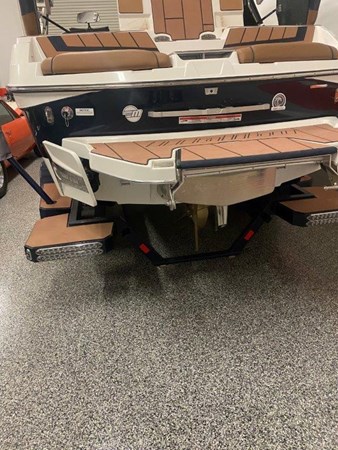 Photo of MALIBU - 23'