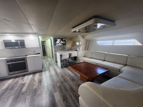 Photo of INFINITY - 70'