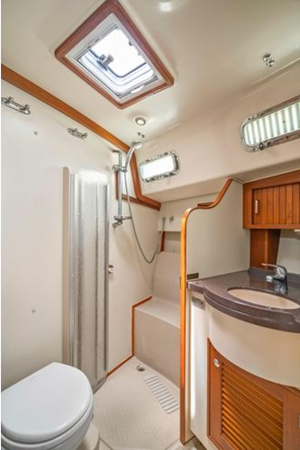 Photo of ISLAND PACKET YACHTS - 48' 9