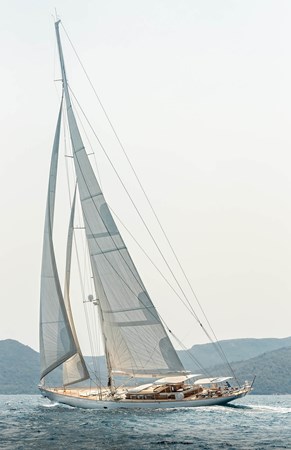 Photo of SES CUSTOM GRACE III 128'
